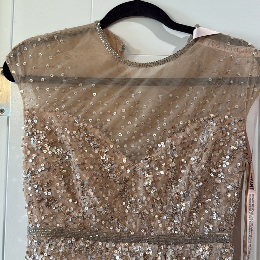 Mac Duggal Gown Nude - Picture 4 of 10